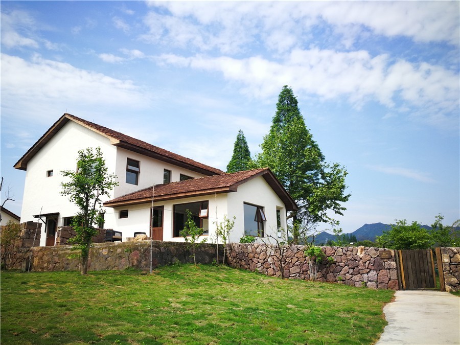 西坡千島湖民宿酒店，瓦爾登湖的自由生活