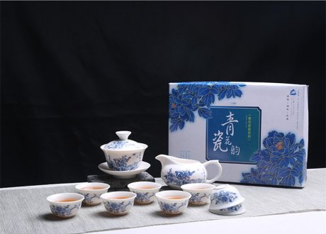 青花瓷茶具套裝禮盒，家用白瓷功夫茶具