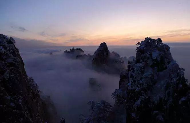 雪后黃山風(fēng)景宛如人間仙境，舞一曲雪中霓裳羽