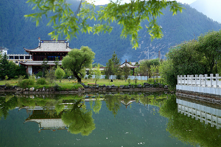 西藏江南地區(qū)林芝景色攝影