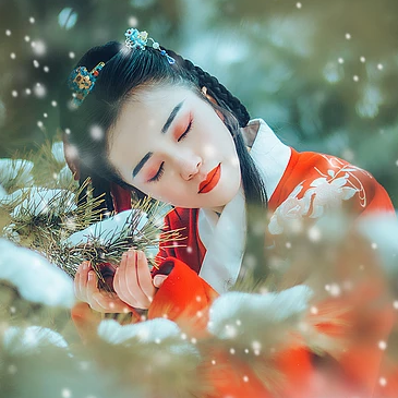 唯美古風真人頭像：雪花帶傘紅衣女生頭像